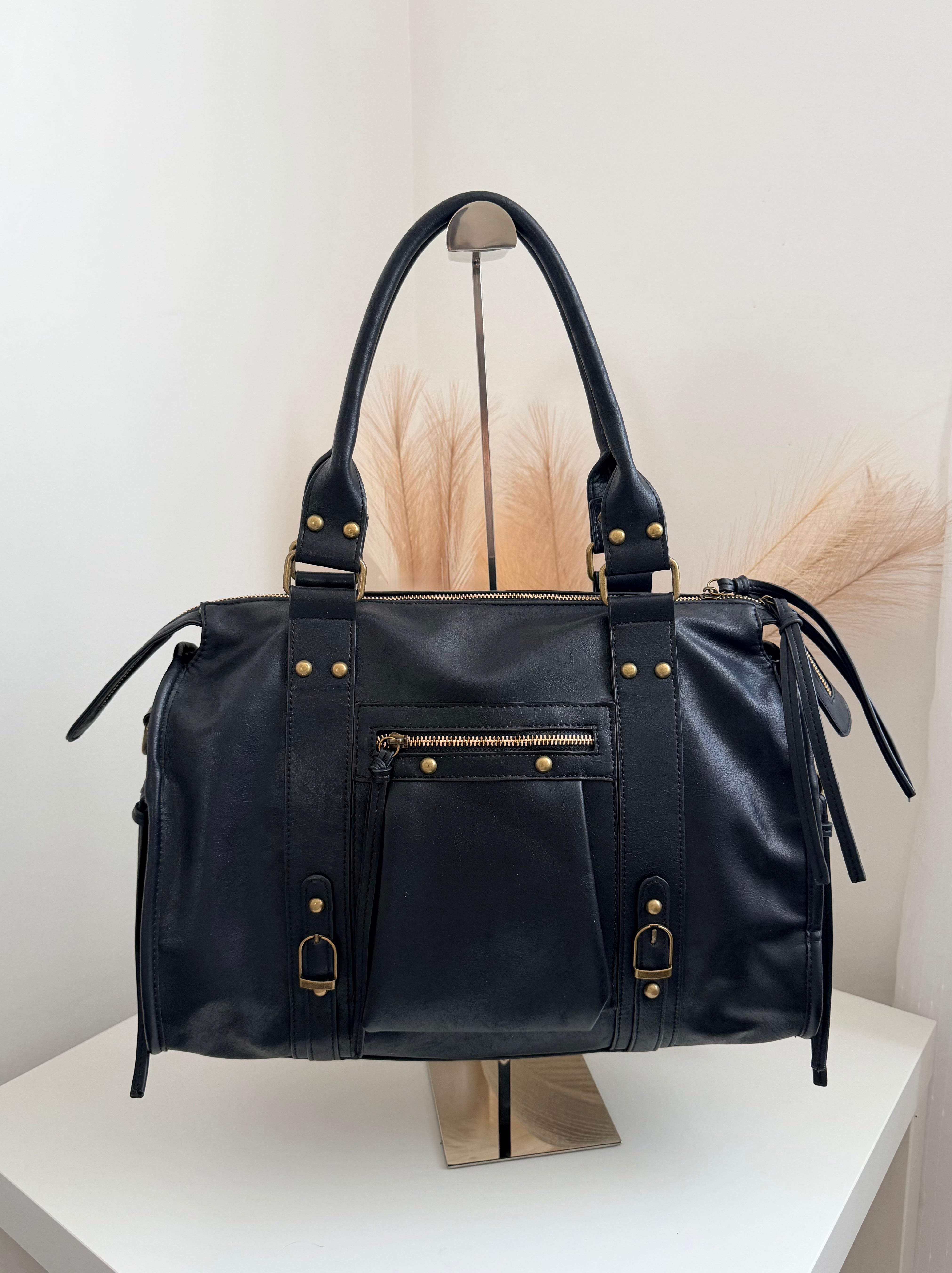 L'essentiel noir mat
